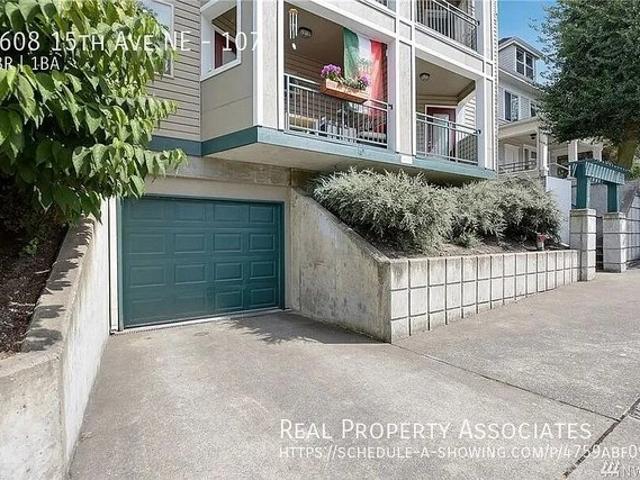 5608 15th Ave NE, Seattle, WA 98105
