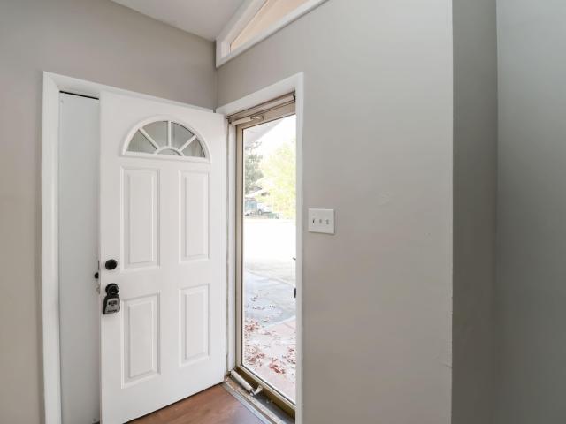 5609 Bowman Court