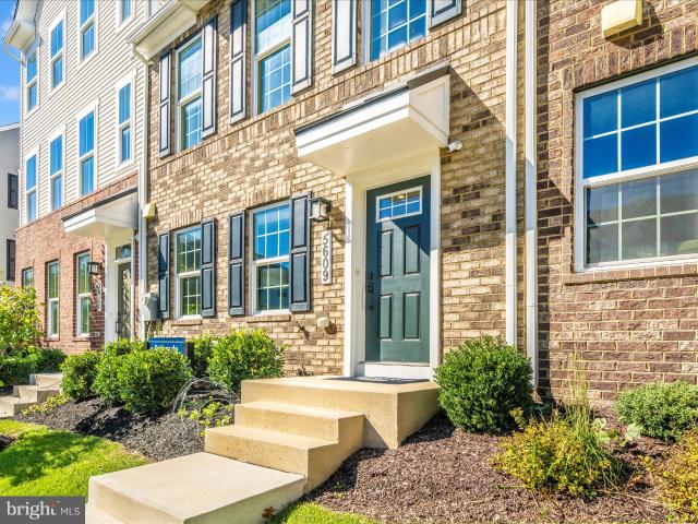5609 Greenpoint Ln, Upper Marlboro, MD 20772 | MLS #MDPG2193