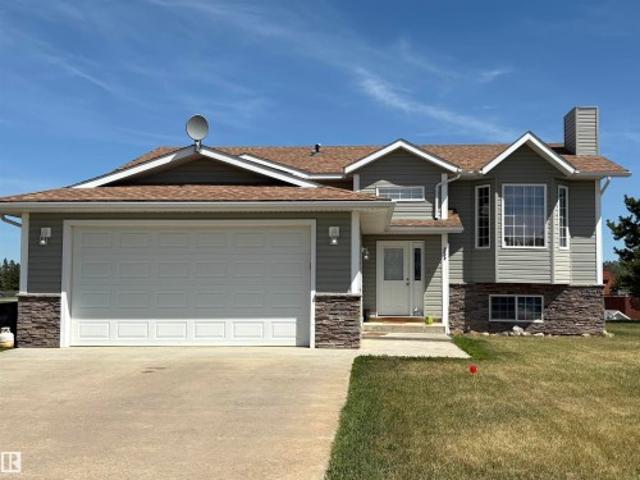 5609 45 Street, Smoky Lake Town, AB, T0A 3C0 house for sale | Listing ID E4446 | Royal LePage