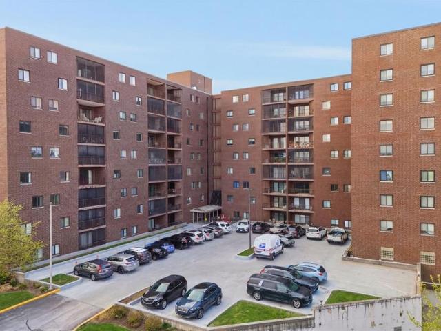 5600 Munhall Rd, Unit 902, Pittsburgh, PA 15217 | MLS #1745
