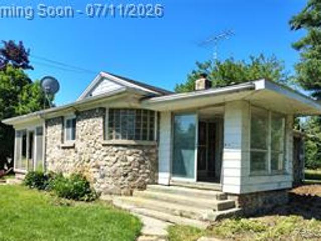 5600 Hemingway Lake Road
