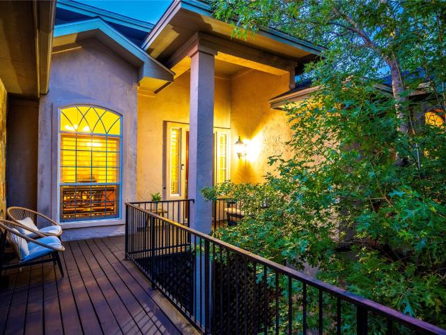 5600 Spurflower Dr