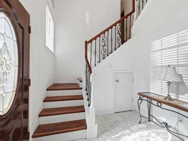 5602 Society Ln