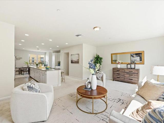 5603 Melodia Circle