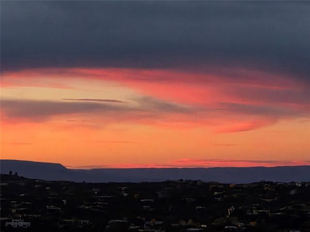 560 Camino Tierra Alta, Santa Fe, US, NM