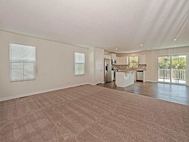 560 Birch
