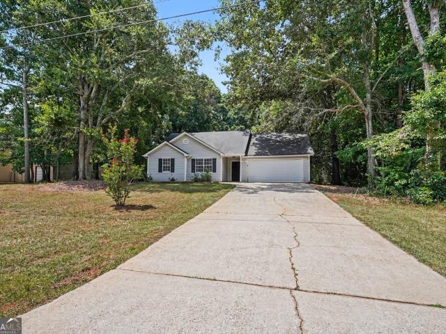 560 E Country Woods Drive