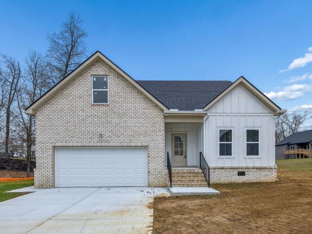 560 Oak Glen Dr
