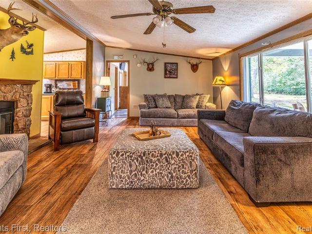 5615 Curnalia Trail