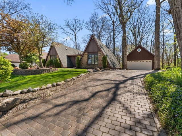5615 W 154th Court