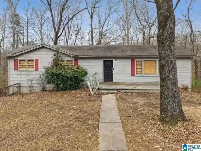 5616 CRUCE RD, ADAMSVILLE, AL 35005