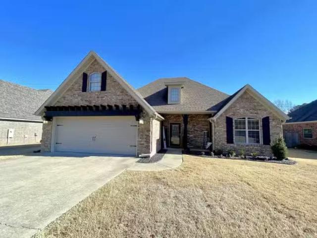 5616 HOLLOW CREEK LN, JONESBORO, AR 72404