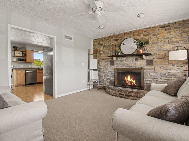 5616 Rabbit Hash Road