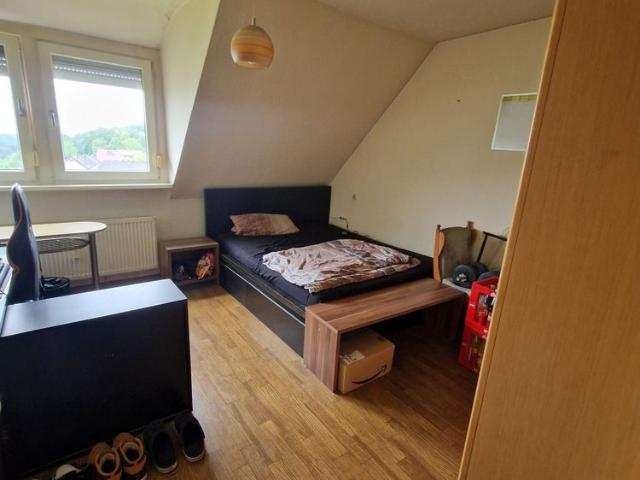 56170 Bendorf:Dachgeschoss Wohnung mit 3 Zimmer, Küche und Bad in Bendorf Stromberg