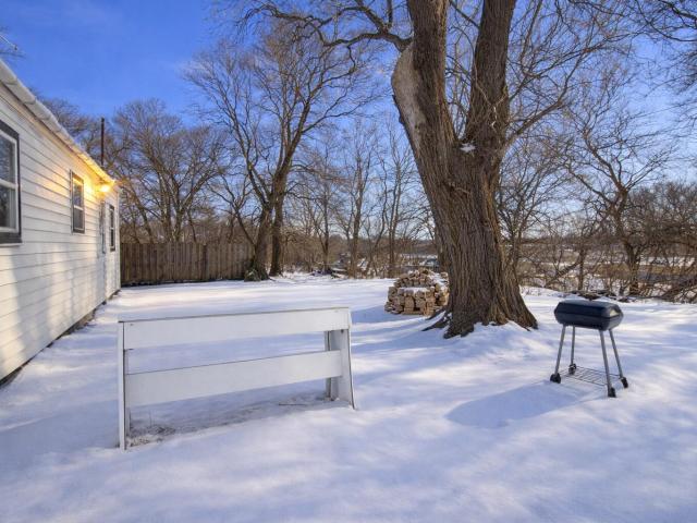 5617 E 13th Place