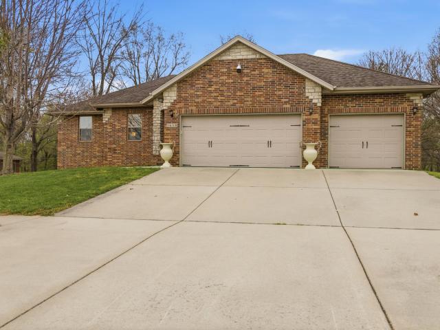 5618 E Pearson Parkway