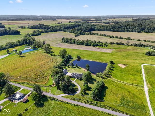 5619 W County Road 200 N