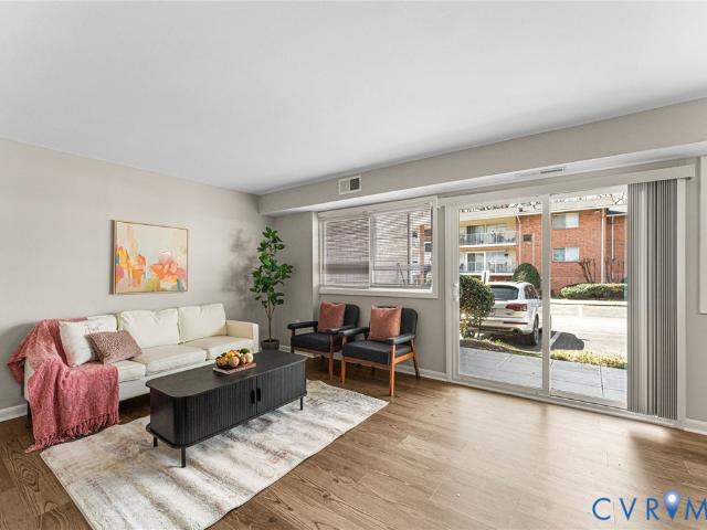 5610 Crenshaw Road 1213