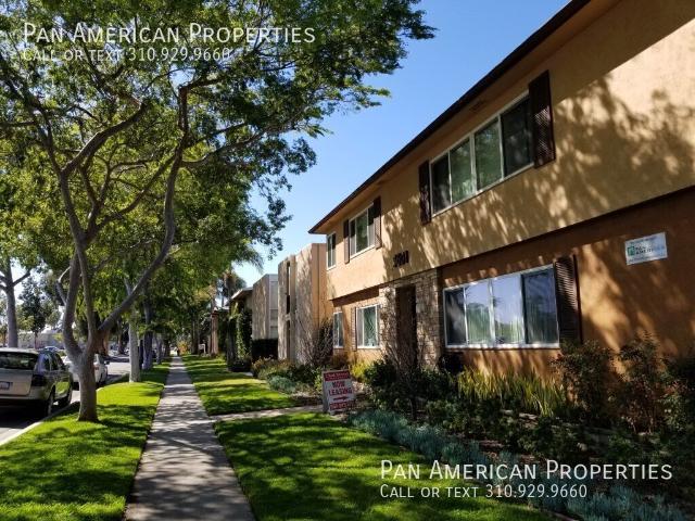 5611 23rd Street, 1 bed, 1 full bath