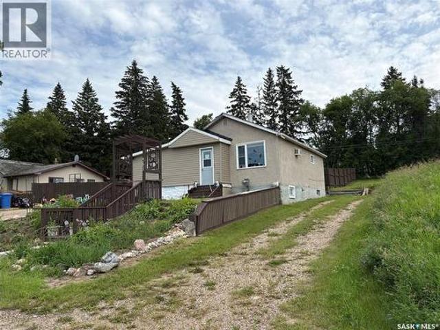 561 18Th Street E, Prince Albert, SK, S6V 1H8 house for sale | Listing ID SK042817 | Royal LePage