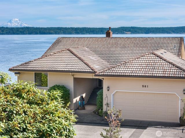 561 E Rauschert Road