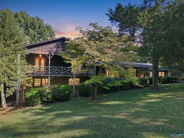 561 Hurricane Rd, New Market, AL 35761