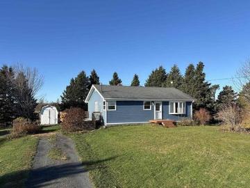 561 Strathcona Road, Strathcona, PE, C0A 2A0 house for sale | Listing ID 202605 | Royal LePage