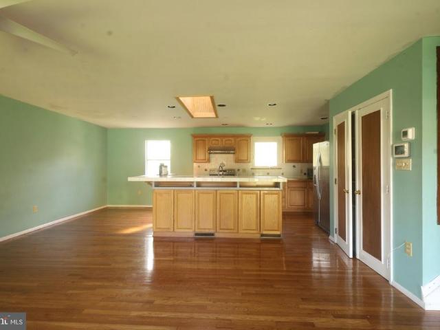 561 Thrush Court