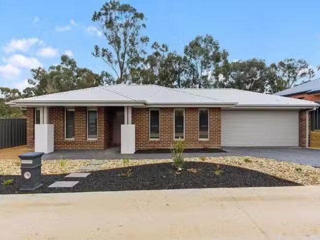 5/61A Jobs Gully Road, Eaglehawk, VIC 3556