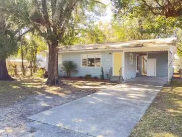 5625 5th St, Zephyrhills, FL 33542 MLS TB8474162