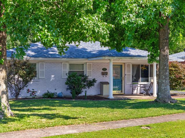 562 Sandalwood Drive