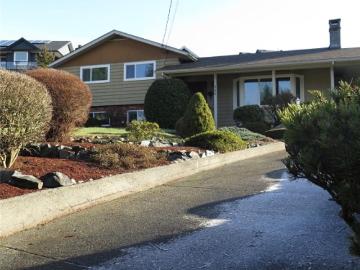 Cowichan Valley - Patio, Garden, Fireplace