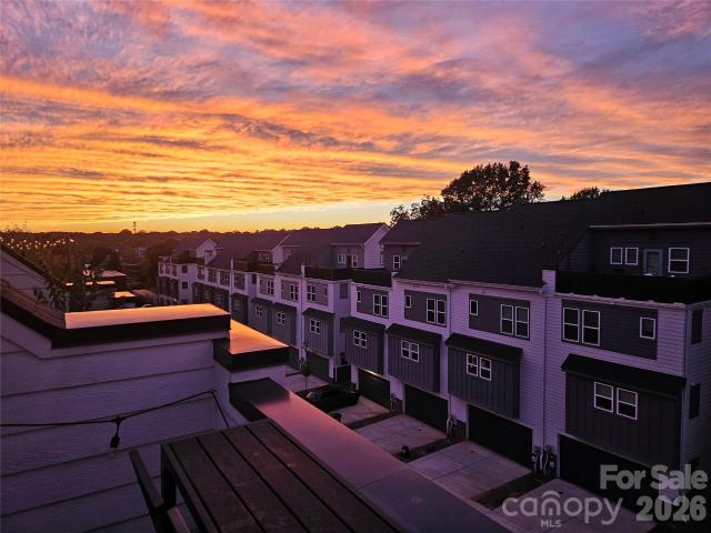 562 West End Drive