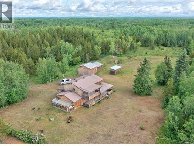 562 Willis Road, Chetwynd, BC, V0C 1J0 house for sale | Listing ID 10392 | Royal LePage