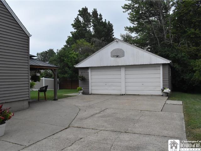 5639 West Lane