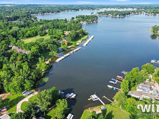 5632 N Watervliet Road # 21