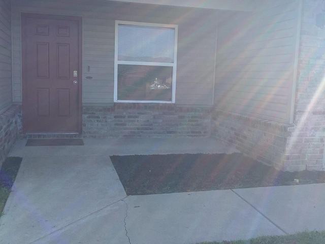 5633 Black Oak Cove