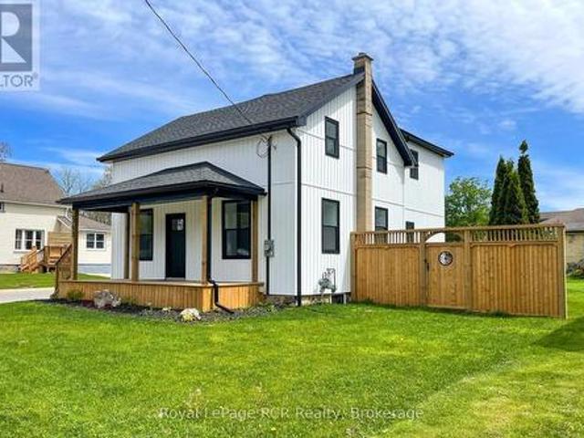 563 7Th Avenue, Hanover, ON, N4N 2J8 house for sale | Listing ID X13168 | Royal LePage