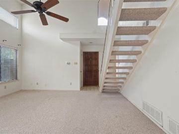 563 Ranch Trail, Unit 217, Irving, TX 75063 | MLS #21256