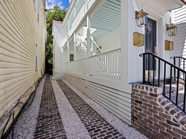 563 Rutledge Avenue A & B