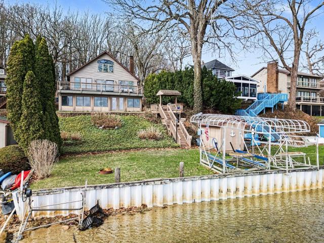 563 Waverly Rd, La Porte, IN 46350 | MLS #836028