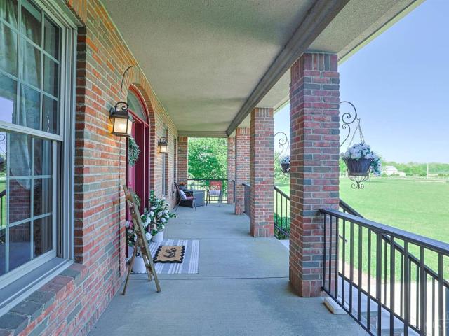 5640 Horseshoe Bend