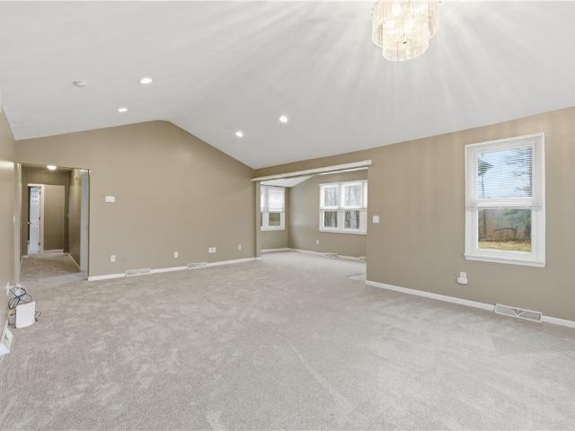 5641 Fairfield Dr