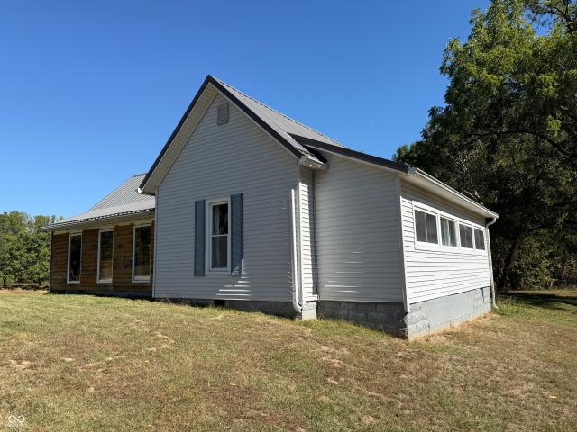 5643 W County Road 525 S