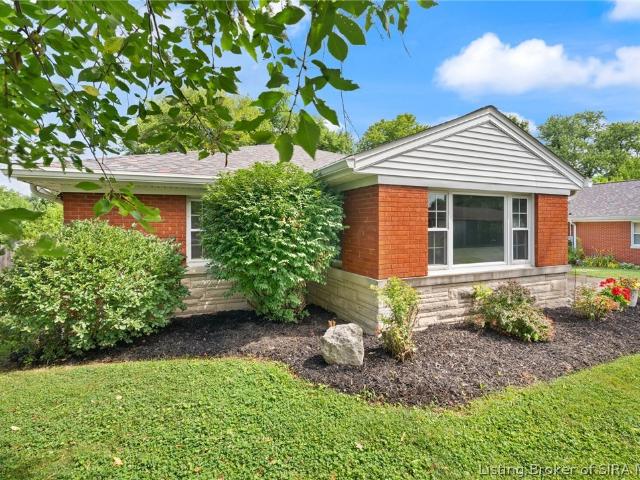 564 Alden Road