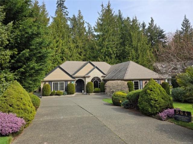 564 Hazelwood Pl, Qualicum Beach, BC, V9K 1A1 house for sale | Listing ID 1029 | Royal LePage