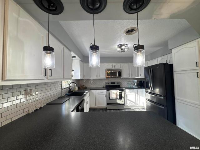 564 pleasant lane