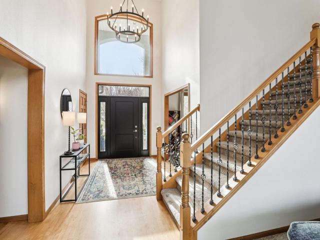 5654 Cobblestone Ln, Waunakee, WI