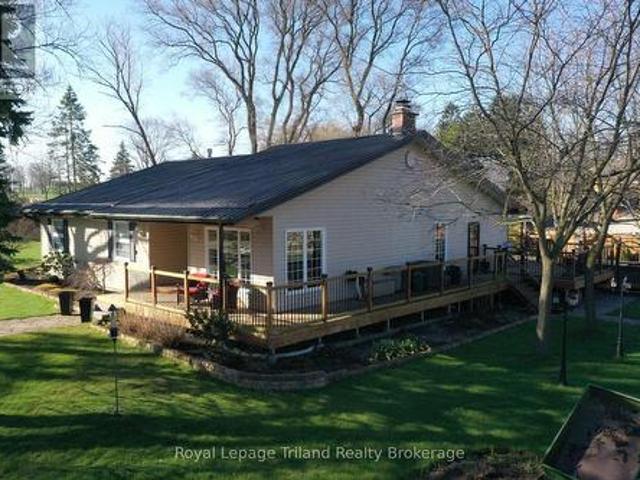 565073 Karn Road, South West Oxford, ON, N4S 7V6 Luxury House for sale | Listing ID X13065 | Royal LePage Carriage Trade Luxury Properties